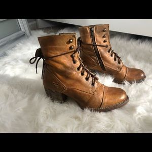 Bed Stu leather lace up booties. Size 9.5.